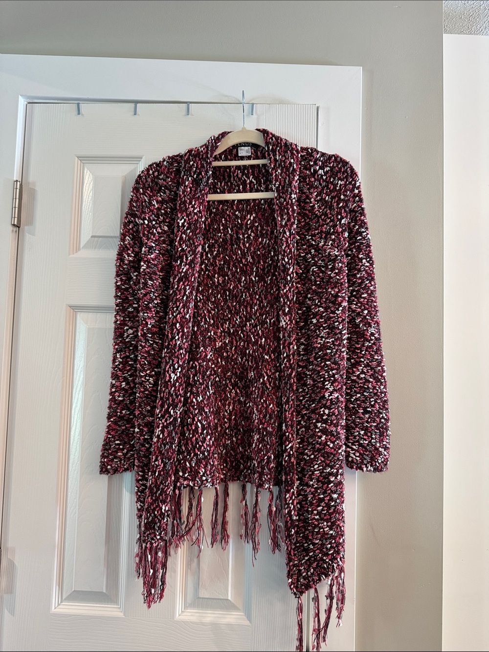 VENUS Marled Open-Front Fringe Cardigan - Burgundy, Pink, Cream